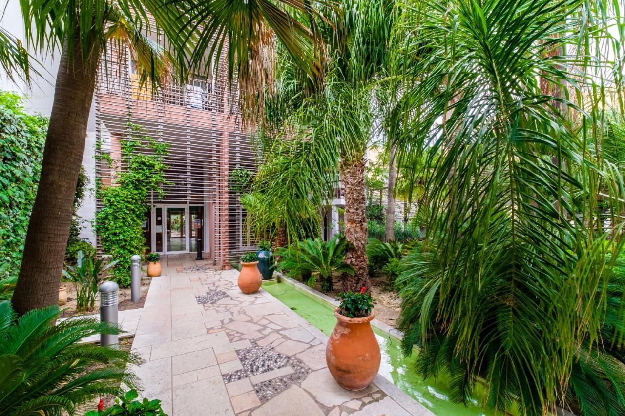 Residence Pierre & Vacances Premium Port Prestige Antibes Exterior photo