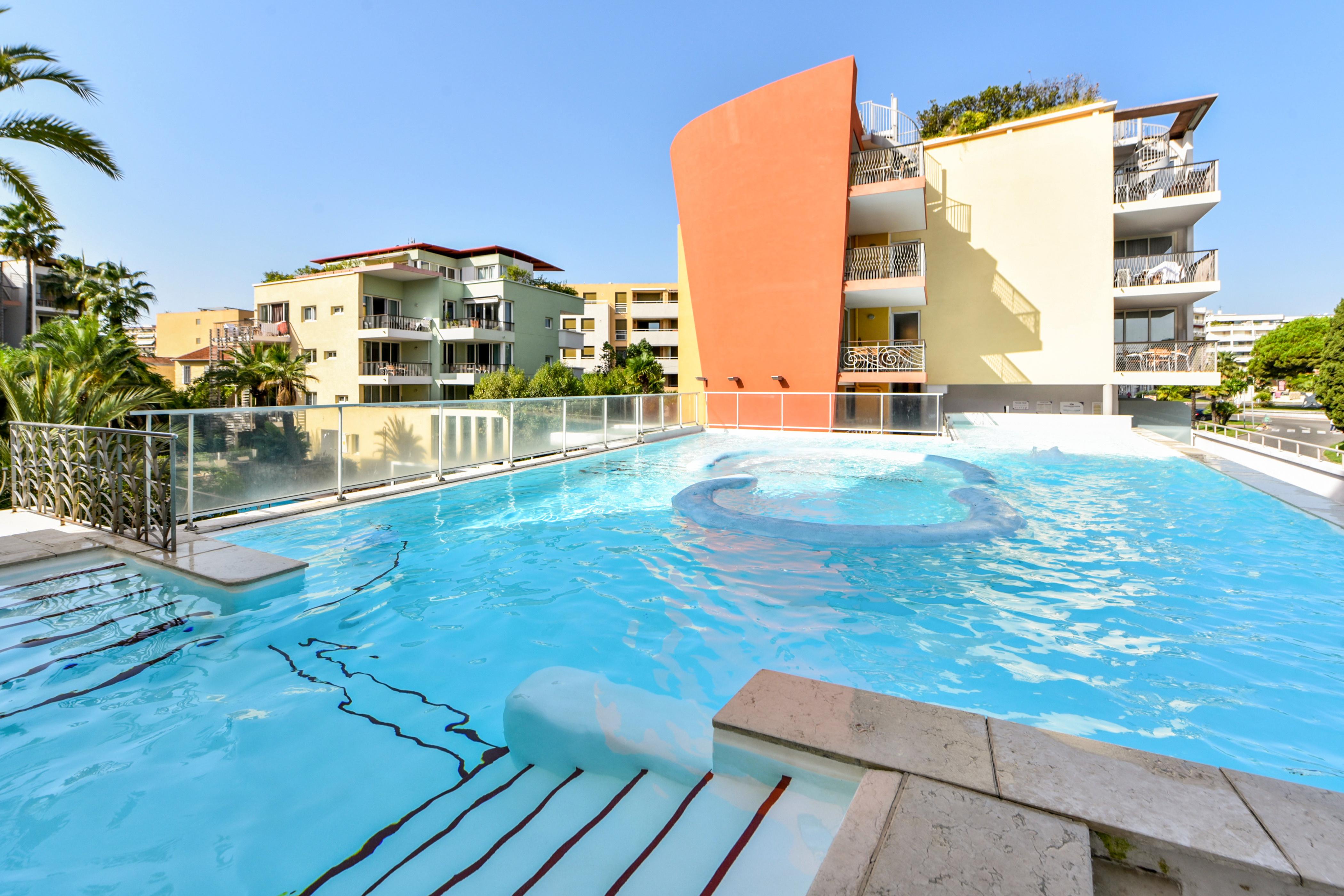 Residence Pierre & Vacances Premium Port Prestige Antibes Exterior photo