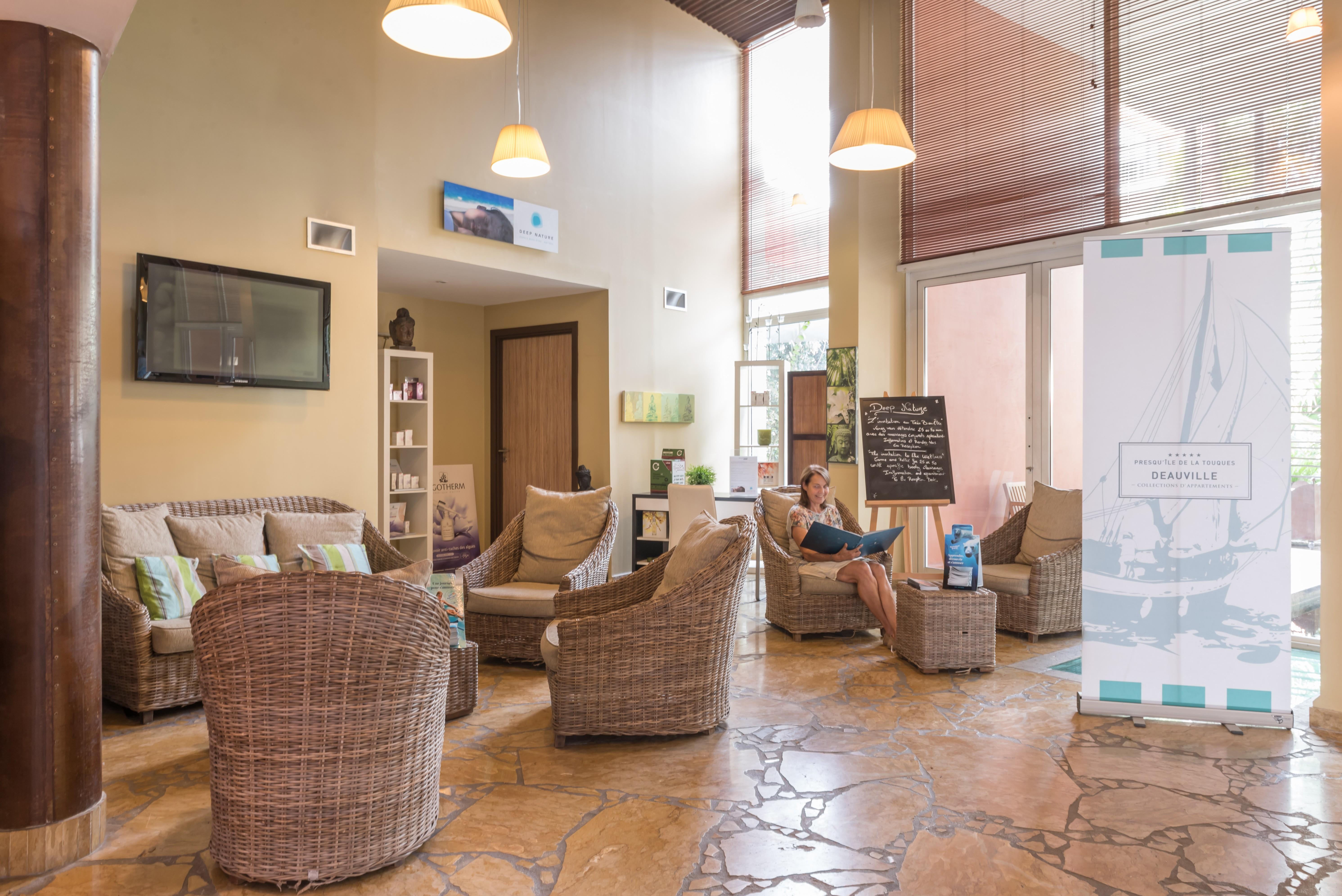 Residence Pierre & Vacances Premium Port Prestige Antibes Exterior photo