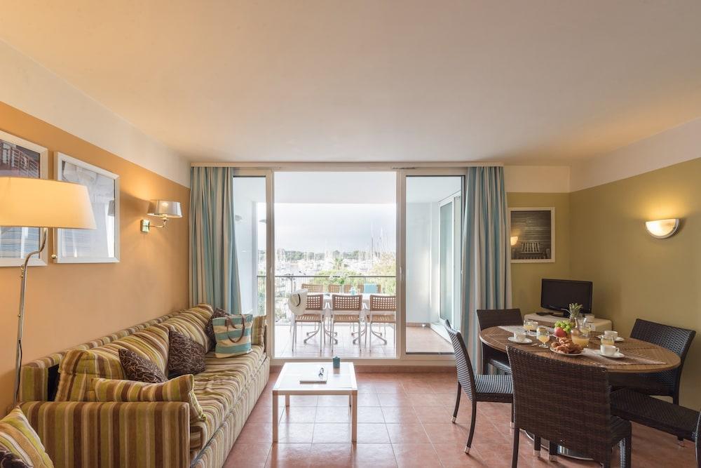 Residence Pierre & Vacances Premium Port Prestige Antibes Exterior photo